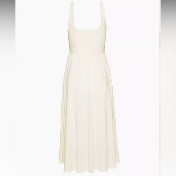 Aritzia Market Midi Dress in light birch - Picture 2 of 5